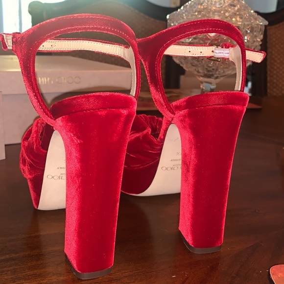 New‼️ Jimmy Choo Heloise 120 Red Velvet Platform Heels

Sale Price $950 - Picture 9 of 16